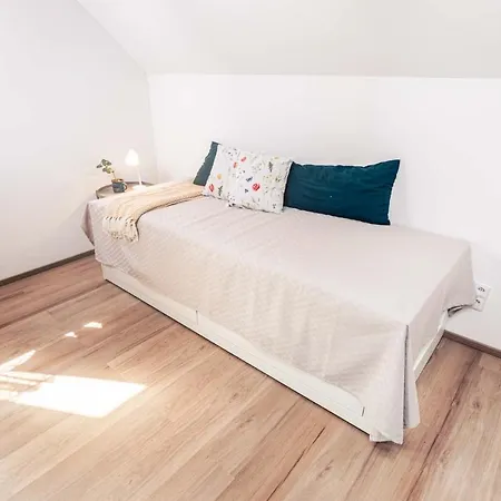 Apartman Podkroffka Boretice Exterior photo