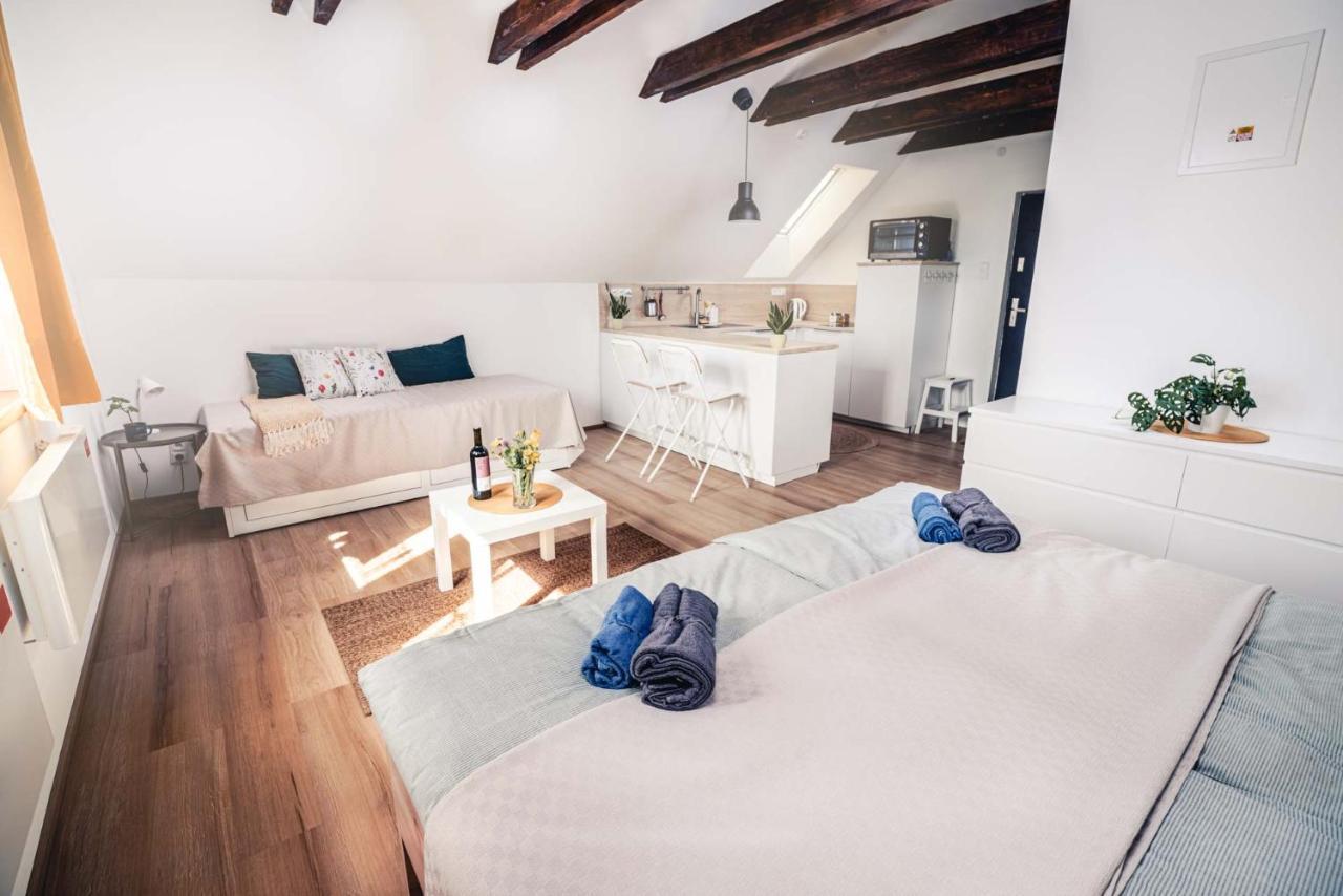 Apartment Podkroffka